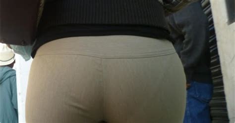 tight pants candid whit vpl divine butts voyeur blog
