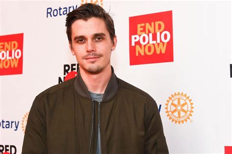 queer eye star antoni   fab      politician page