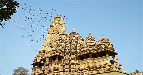 one of the 1000 year old khajuraho temples madhya pradesh india imgur