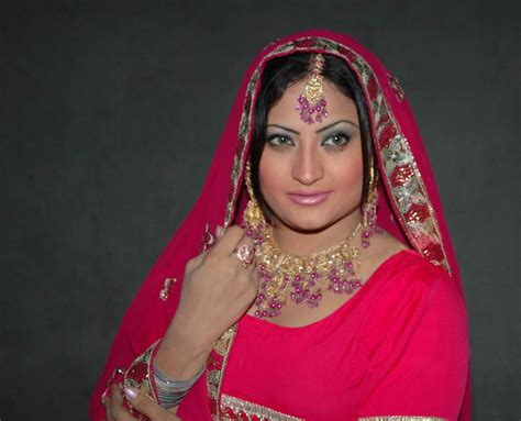 pashto showbiz pashto showbiz actress salma shah hot hd wallpapers
