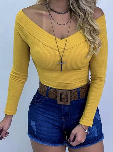 Women S Vee Neck Knit Top Long Sleeves Close Fit Yellow