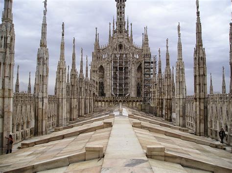 wallpapers roof  milan cathedral wallpapers