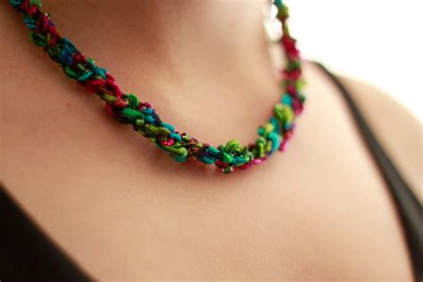 How To Make A Crocheted Necklace 5 Steps With Pictures Instructables