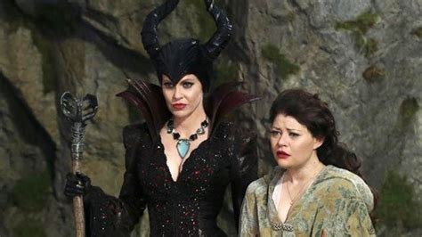 Exclusive Once Upon A Time Scoop Get To Know The Queens Of Darkness