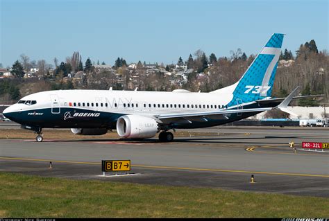 boeing   max boeing aviation photo  airlinersnet