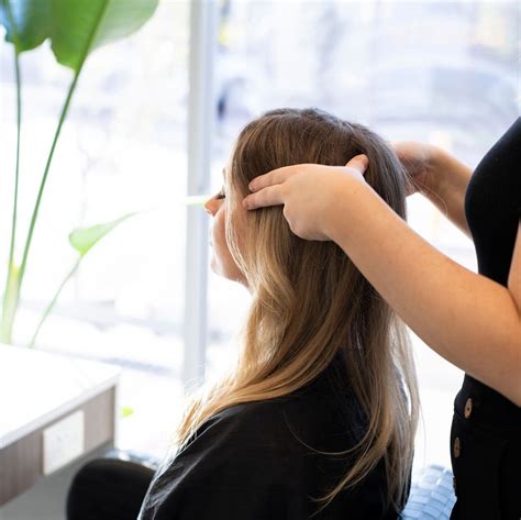 scalp massage and scalp massagers for hair growth 2022 hair adviser