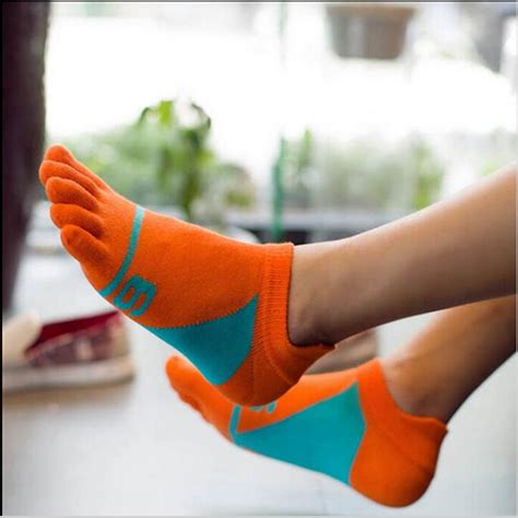 2016 summer men five finger socks men cotton socks 6 print hit color breathable ankle socks fit
