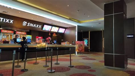 jadwal bioskop hari  cinepolis depok town square senin  januari