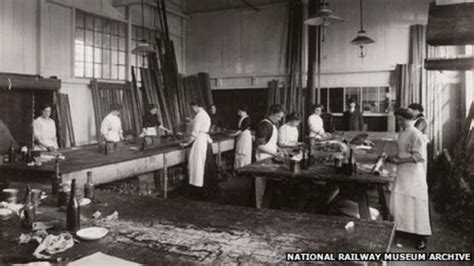 Working On The Railway The Women Who Kept Britain On Track Bbc News