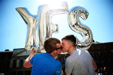 ireland votes to bring in gay marriage daily mail online