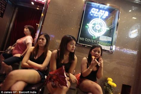 Hong Kongs Red Light District As Usual After Rurik Juttings Accused