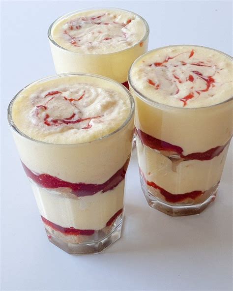 strawberry tiramisu strawberry tiramisu desserts overnight oats recipe easy