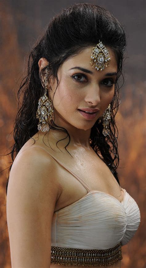 tamanna bhatia hot navel show images hot 4 actress