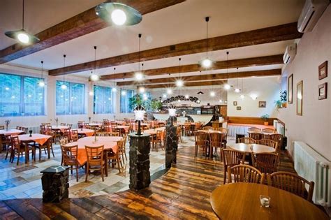wisconsin restaurants  sale supper clubs