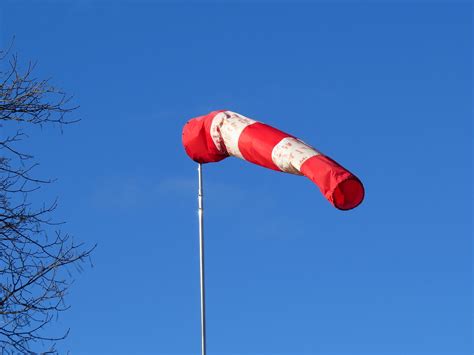 windrichtungsanzeiger luftsack kostenloses foto auf pixabay