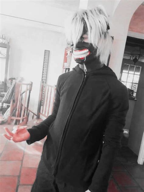 cosplay kaneki suit and mask from tokyo ghoul owl