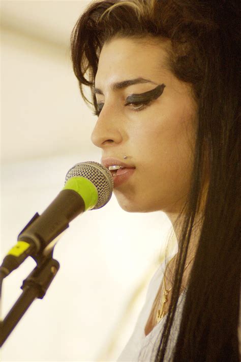 Fancy Dress Makeup Amy Winehouse Style Amazing Amy Celebrity