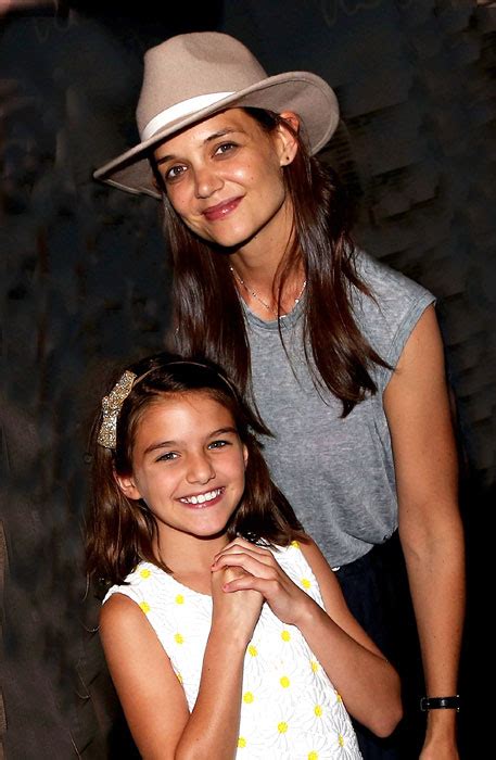 katie holmes looks exactly like daughter suri cruise in instagram throwback photo hello