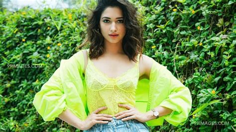 [100 ] Tamanna Bhatia Latest Hot Hd Photoshoot Stills
