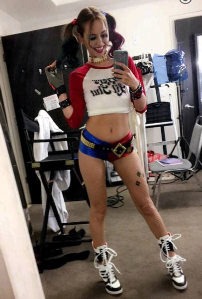 these sexy cosplay girls are bringing every nerd s fantasy to life 48 pics