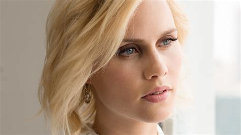 Wallpaper Id 1032376 Blonde Actresses Actress 2k Claire Holt