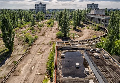pripyat ukraine abandoned cities abandoned places abandoned mansions