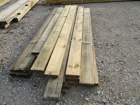 approximately  pieces     lumber graber auctions