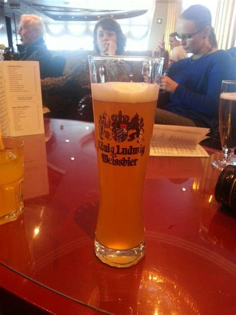 weissbier beer beer glasses pilsner glass