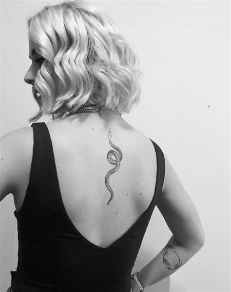 60 Attractive And Sexy Back Tattoo Ideas For Girls 2020 Sooshell