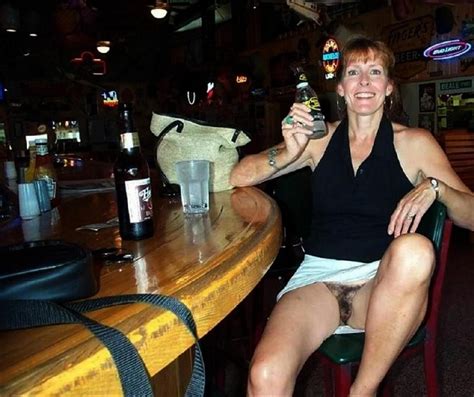 wife flashing at bar erotic girls