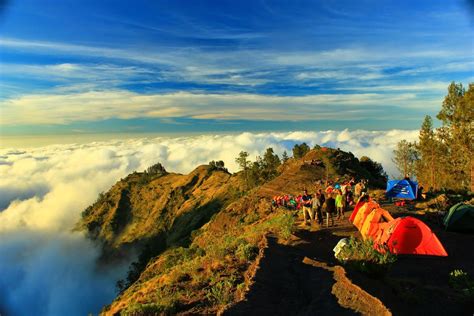 Eksotisme Gunung Rinjani Wisata Indonesia Pemandangan Pulau Lombok