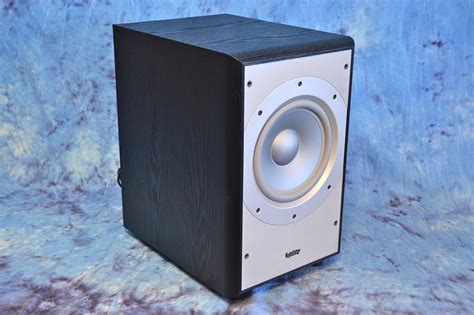 infinity ps powered subwoofer  factory box  perfect     room
