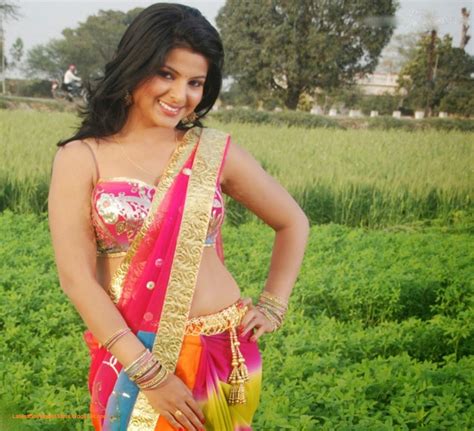 smriti sinha bhojpuri actress hd photos ~ latest bollywood stars