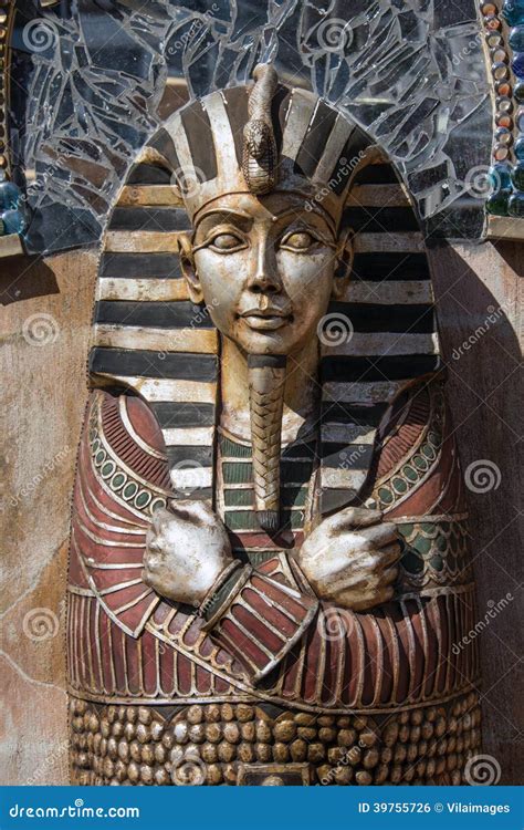 egyptian sarcophagus stock photo image