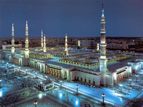 the most beautiful mosques in the world masjid al nabawi