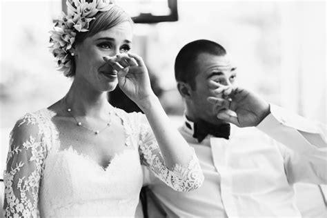 11 Tips To Avoid Being A Sobbing Mess On Your Wedding Day