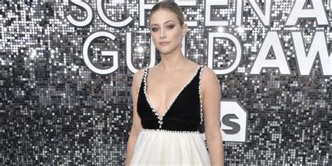 lili reinhart apologizes for breonna taylor post that