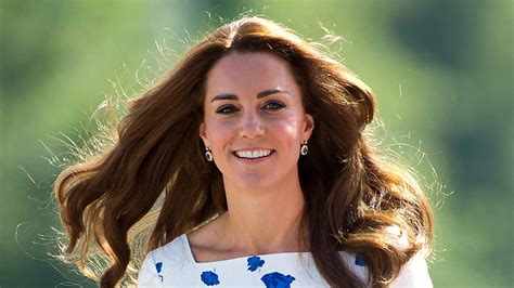 kate middleton s best hair and makeup looks of 2016 glamour