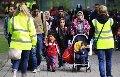 جمعية تركية تصدر تقريراً عن معاناة اللاجئين في أوروبا شبكة بلدي الإعلامية
