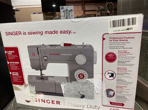 singer heavy duty  sewing machine