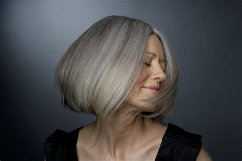 blend gray hair  highlights leaftv