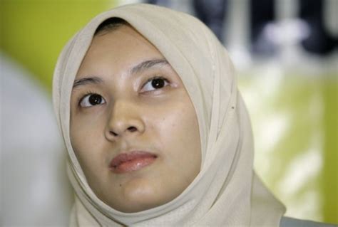 7 Hottest Malaysian Women In Politics Lolaloot