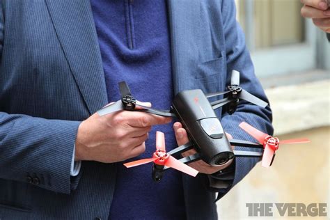 parrots  bebop drone promises   body experiences  crystal clear video  verge