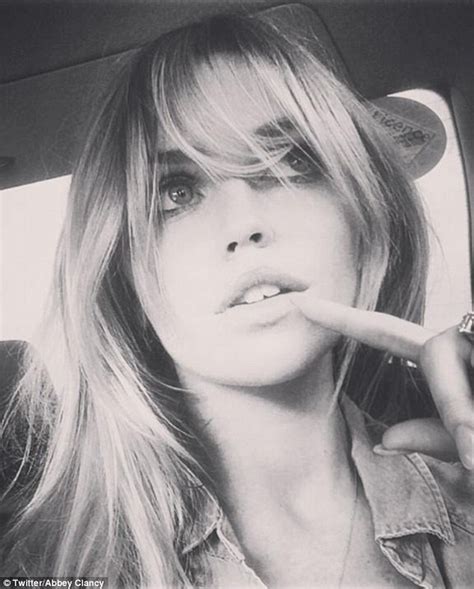 Abbey Clancy Posts Image Of Her Chipped Tooth Daily Mail Online