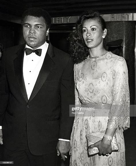 Muhammad Ali And Wife Veronica During Premiere Of Annie At Rainbow