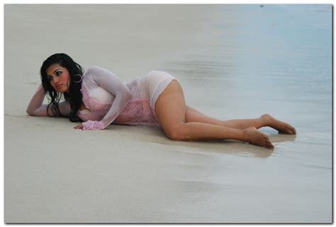 Actress Galaxy New Hot Tamil Actress In Bikini Hot