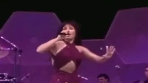 Selena Quintanilla Pérez’s Enduring Style Continues To Inspire Vogue
