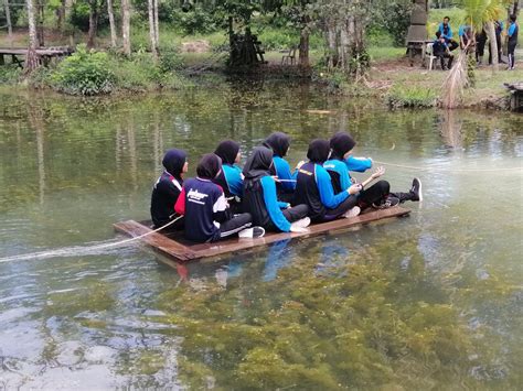 Smkdpb Latihan Merempuh Halangan Halangan Komando