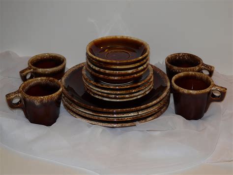 hull pottery brown drip ware pottery set walnut ridge vintage