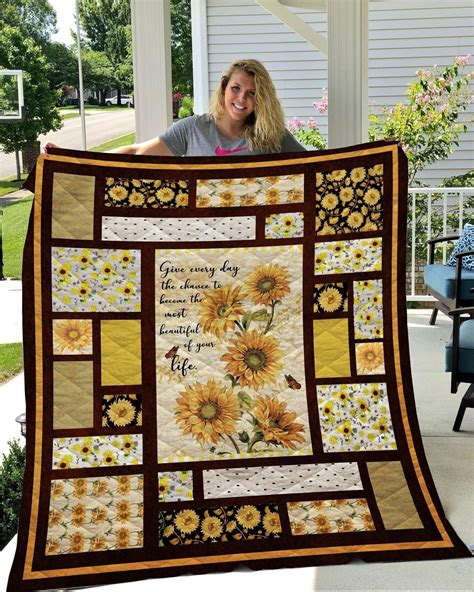 sunflowers   sunflower quilts quilts blanket